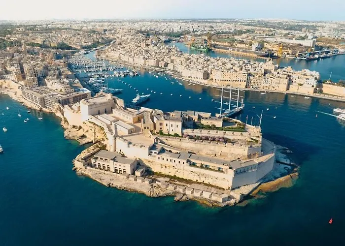 Dom wakacyjny Traditional House In - Tal-kajjik Near Valletta Ferry Service *